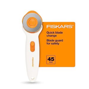 Fiskars 45mm Rotary Cutter for Fabric – Premium Stick Rotary Cutter – Craft Supplies – Crafts, Sewing, and Quilting Projects – White