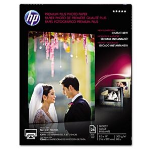 HP Premium Plus Photo Paper, Glossy, 8.5×11 in, 25 sheets (CR670A)